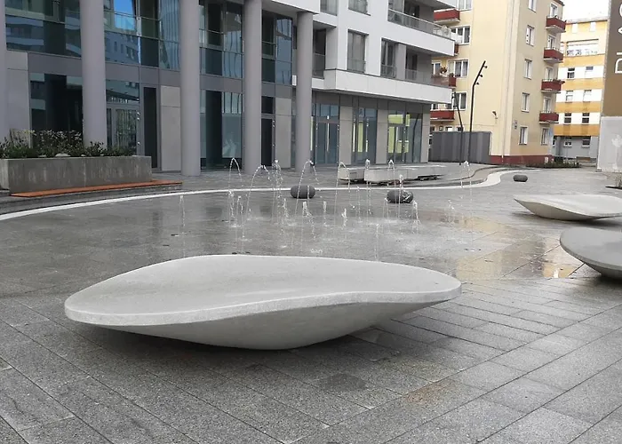 Morza Szum - Plac Unii- Parking Apartmán