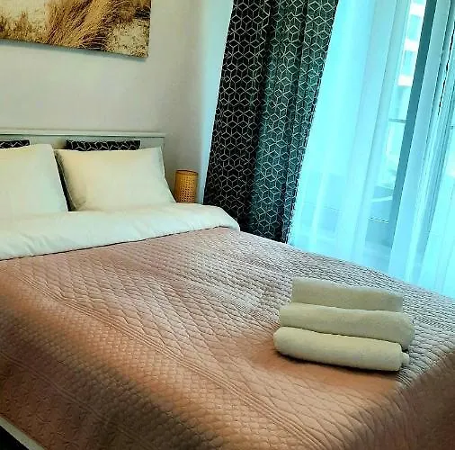 Morza Szum - Plac Unii- Parking Apartmán